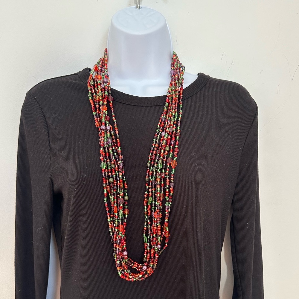 Multi Red Seed Bead 39” Necklace Red Purple 8 Strand